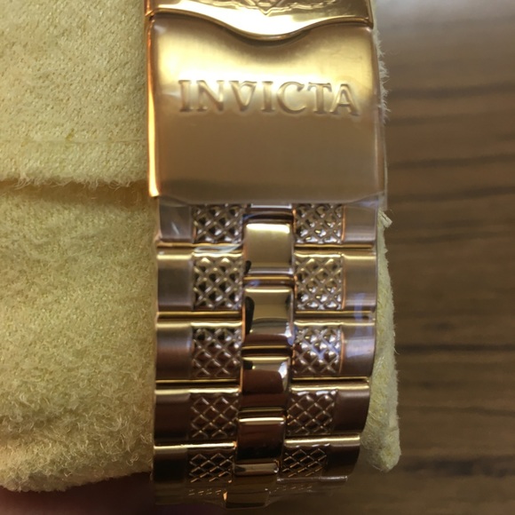 Men’s Invicta Bolt watch - Picture 8 of 8